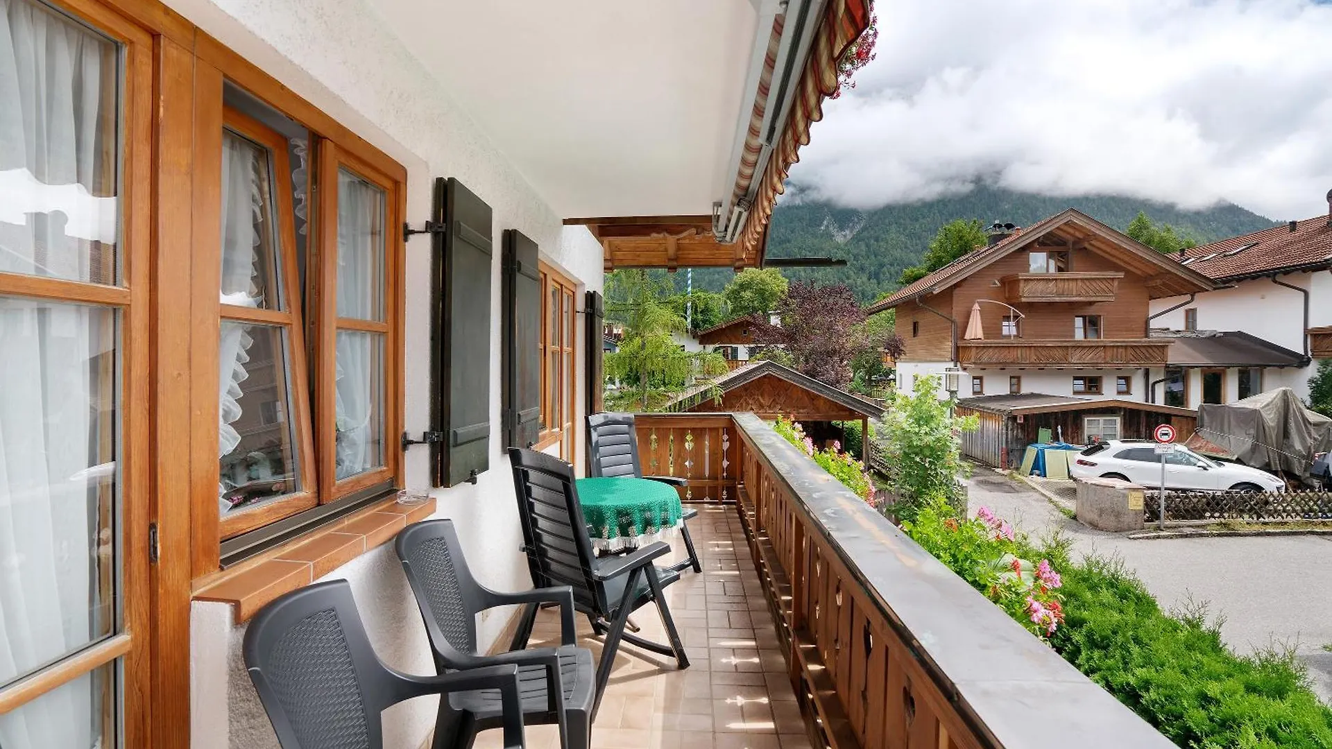 Apartment Ferienhaus Werdenfels Mittenwald Germany