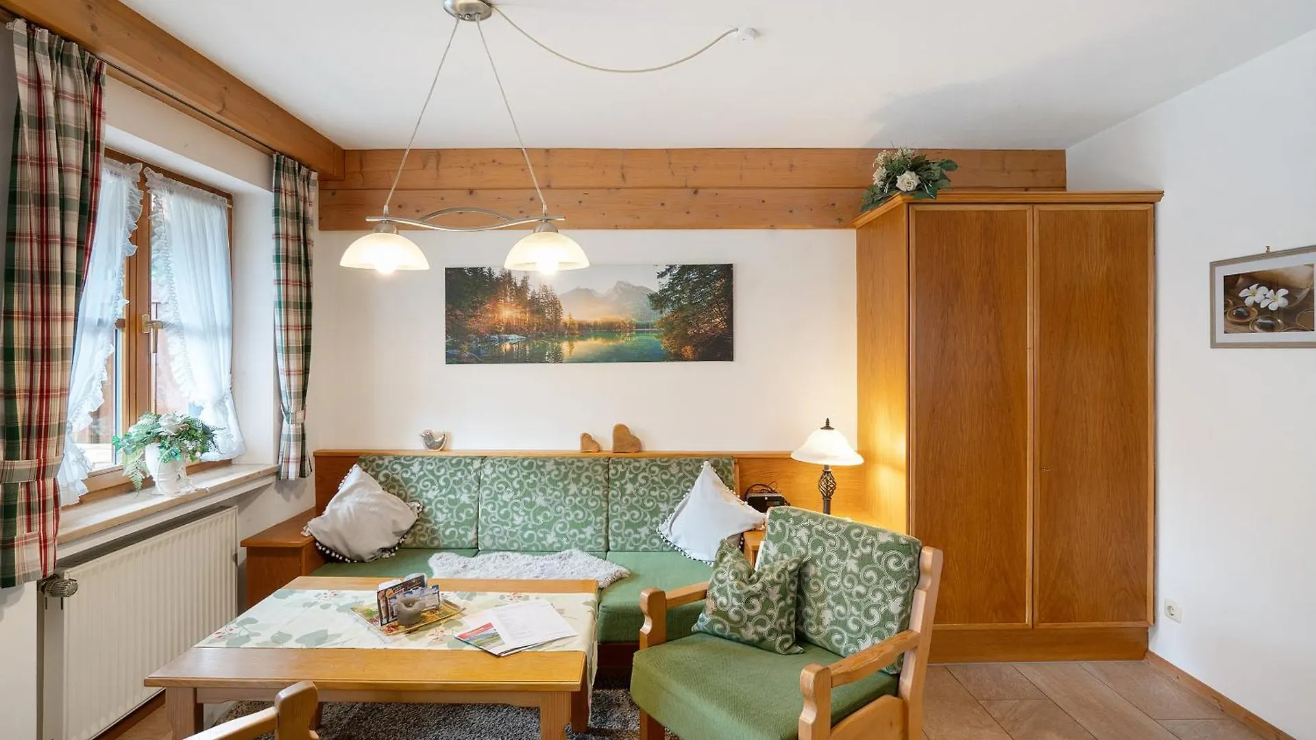 Apartment Ferienhaus Werdenfels Mittenwald